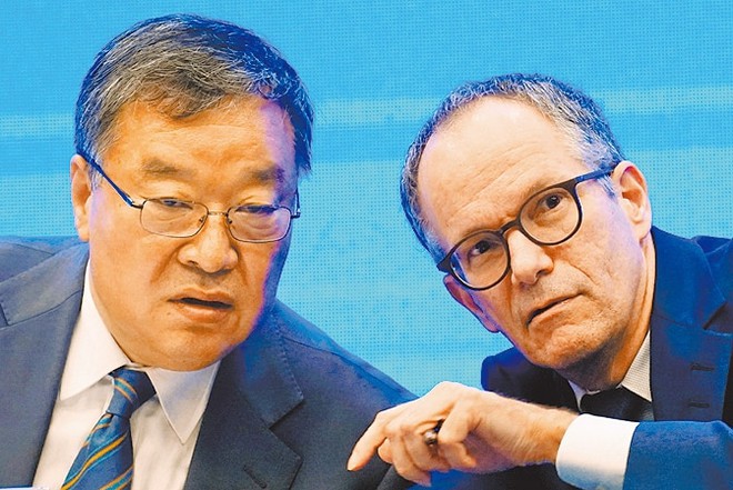 Sau 4 tuần đến TQ khảo sát: Nhóm chuyên gia WHO công bố nhiều thông tin bất ngờ về Covid-19 - Ảnh 7. Sau 4 tuần đến TQ khảo sát: Nhóm chuyên gia WHO công bố nhiều thông tin bất ngờ về Covid-19 - Ảnh 7.