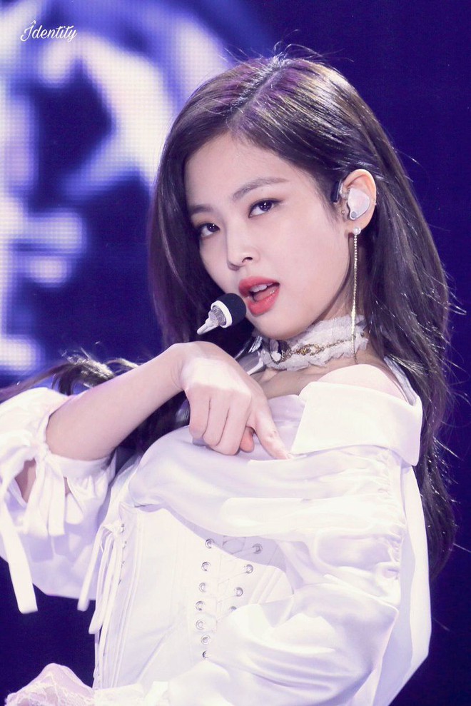 Mỹ nhân BLACKPINK hẹn hò G-Dragon: Gia thế khủng, nhan sắc nóng bỏng hàng đầu showbiz Hàn - Ảnh 2.