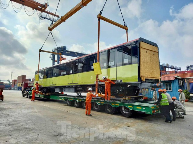 Hình ảnh đoàn tàu metro thứ 3 về Hà Nội - Ảnh 7.