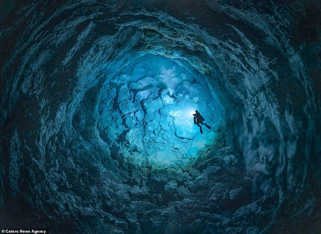Hình ảnh ngoạn mục về hang động ma thuật dưới nước sâu trong rừng Mexico - Ảnh 7.