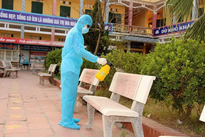 Anh đi rồi, ai đưa em đi sinh?: Tâm sự day dứt của của chú siêu nhân ở điểm nóng COVID-19 - Ảnh 2. Anh đi rồi, ai đưa em đi sinh?: Tâm sự day dứt của của chú siêu nhân ở điểm nóng COVID-19 - Ảnh 2.