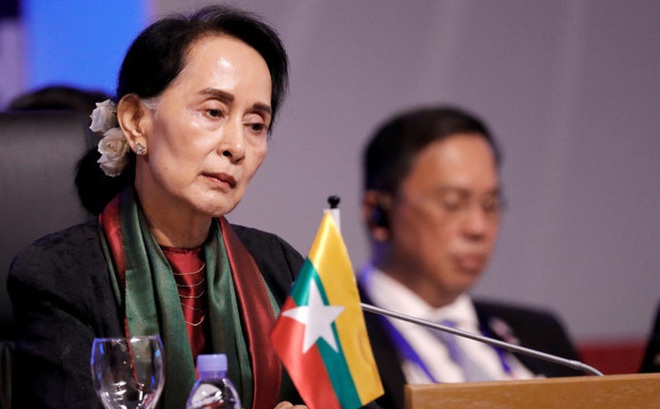 Bà Aung San Suu Kyi đến giờ vẫn chưa được nhìn thấy kể từ khi bị bắt giữ trong cuộc đảo chính hôm 1-2. Ảnh: Reuters