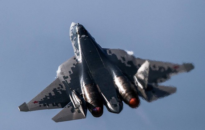 Nâng cấp gây choáng ở buồng lái, Su-57 của Nga bất khả chiến bại - Ảnh 2.