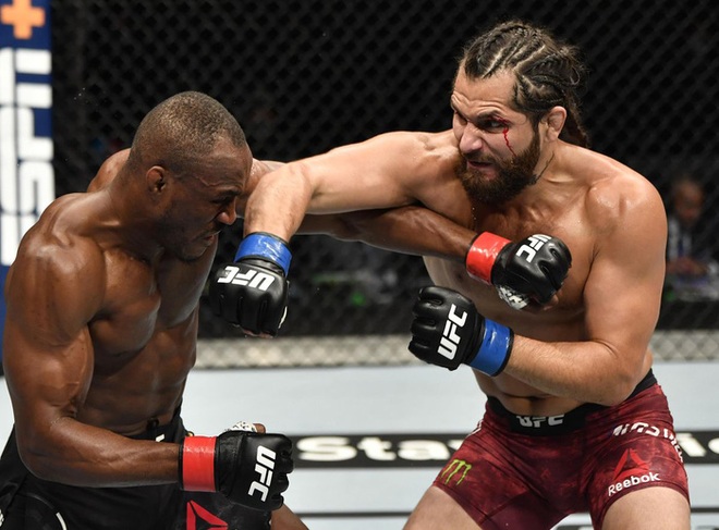 Jorge Masvidal vừa khẳng định sẽ tranh đai vào tháng 9, phía Kamaru Usman lập tức đưa ra đính chính - Ảnh 1.