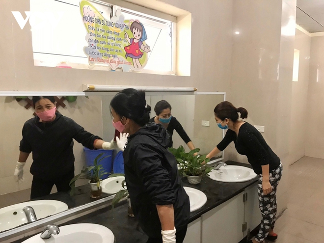 Trường học vệ sinh khử tr&ugrave;ng, sẵn s&agrave;ng đ&oacute;n học sinh đi học trở lại sau Tết &acirc;m lịch - Ảnh 6.
