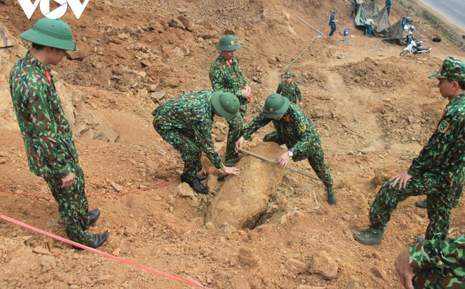 Quả bom mới phát hiện tại Cò Nòi là loại bom được Pháp sử dụng trong chiến tranh tại Việt Nam trước đây.