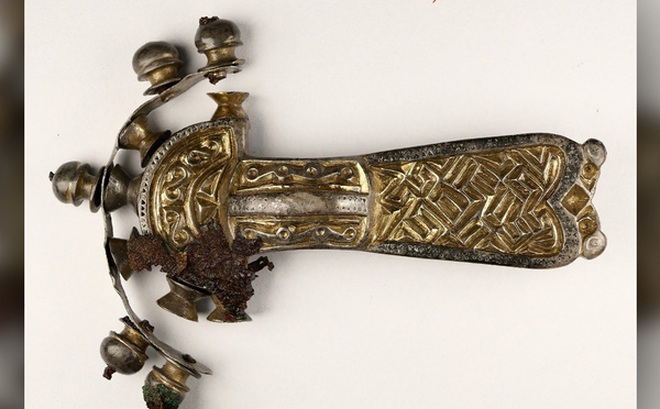 Chiếc khóa cổ tìm thấy bên trong ngôi mộ khoảng thế kỷ thứ 5.