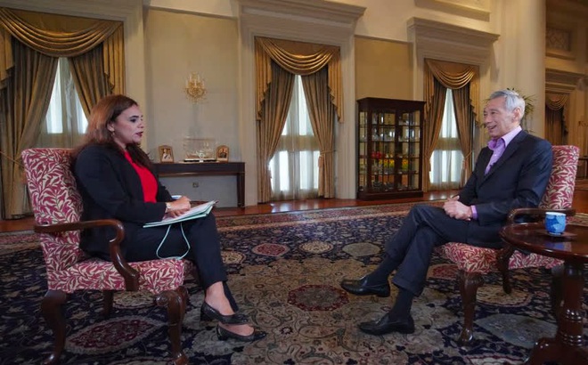Thủ tướng Singapore Lý Hiển Long trong cuộc trả lời phỏng vấn BBC. (Ảnh: BBC)