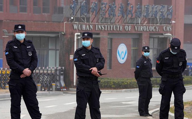 Cựu điều tra viên "quăng bom tấn" sát hội đàm Mỹ-Trung: Quân đội Trung Quốc đứng sau vụ rò rỉ SARS-Cov-2