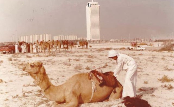 Dubai cách đây 50 năm là một làng chài hoang sơ.