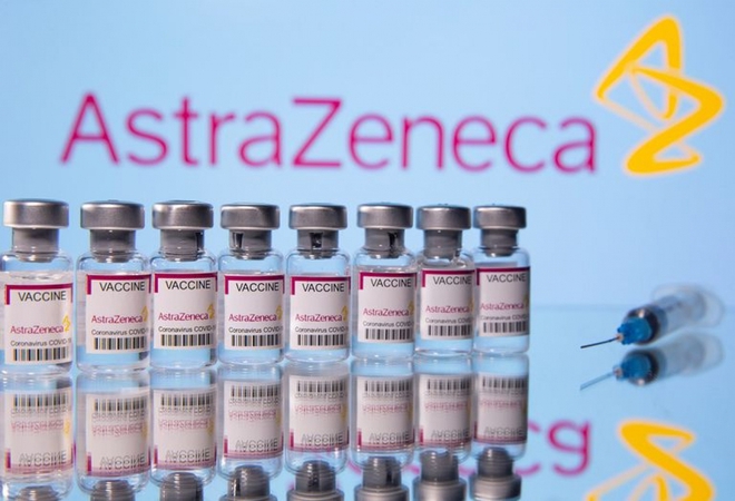AstraZeneca: Không có bằng chứng tiêm vaccine Covid-19 gây nguy cơ đông máu - Ảnh 1.