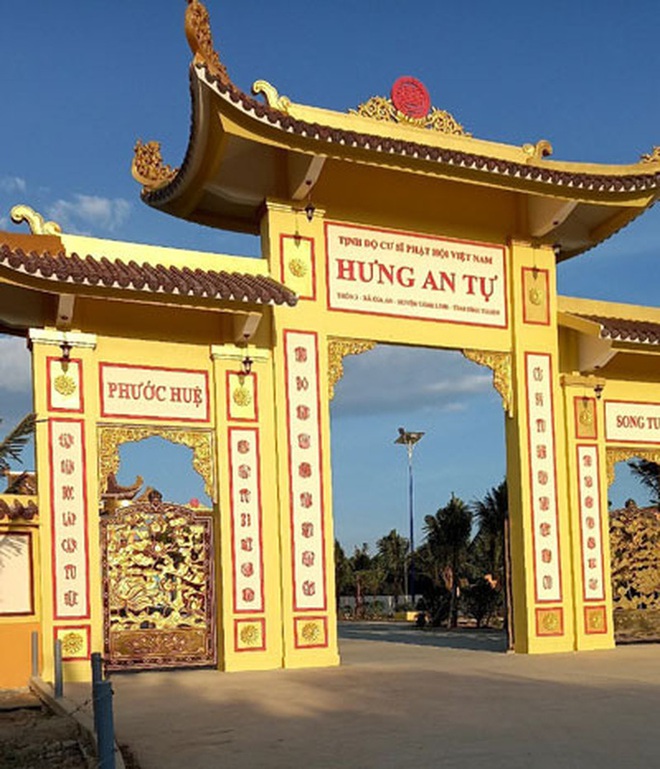 Vợ ông Dũng lò vôi: 3 – 4 lần ông Yên đã đề nghị tôi, trả lại tiền và cho chìm xuồng vụ này - Ảnh 2. Vợ ông Dũng lò vôi: 3 – 4 lần ông Yên đã đề nghị tôi, trả lại tiền và cho chìm xuồng vụ này - Ảnh 2.