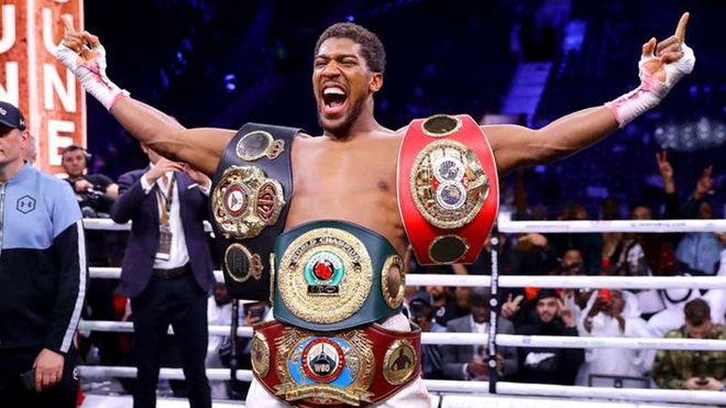 Anthony Joshua và Tyson Fury ký hợp đồng đấu 2 trận để thống nhất đai hạng nặng - Ảnh 3.