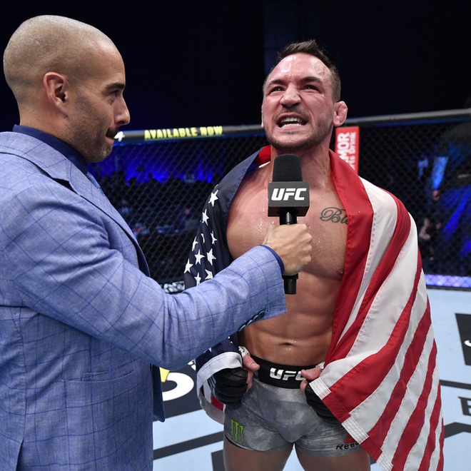 Michael Chandler tranh đai hạng nhẹ cùng Charles Oliveira sau khi Khabib Nurmagomedov chính thức giải nghệ - Ảnh 3.