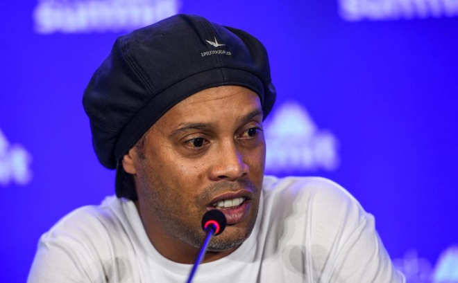 Ronaldinho vừa trải qua một cú sốc lớn. Ảnh: Getty