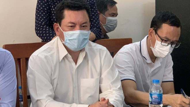 Vợ ông Dũng lò vôi tố bị ông Võ Hoàng Yên lừa gạt hàng trăm tỷ: Cảm thấy bị tổn thương vì đặt niềm tin sai chỗ - Ảnh 3. Vợ ông Dũng lò vôi tố bị ông Võ Hoàng Yên lừa gạt hàng trăm tỷ: Cảm thấy bị tổn thương vì đặt niềm tin sai chỗ - Ảnh 3.