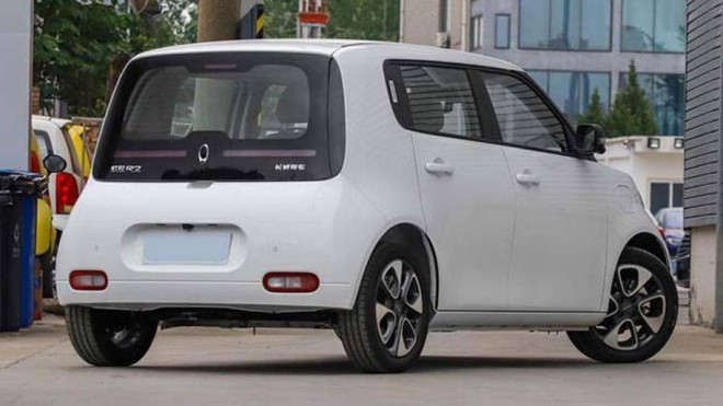 Bất ngờ nội thất mẫu ô tô giá 270 triệu về Việt Nam, đấu Kia Morning, Hyundai Grand i10 - Ảnh 8.