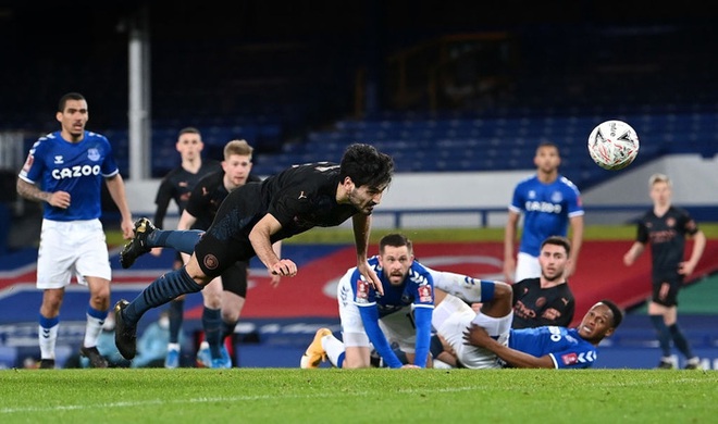 6 phút cuối ghi 2 bàn, Man City hạ Everton để giành vé bán kết FA Cup - Ảnh 9.