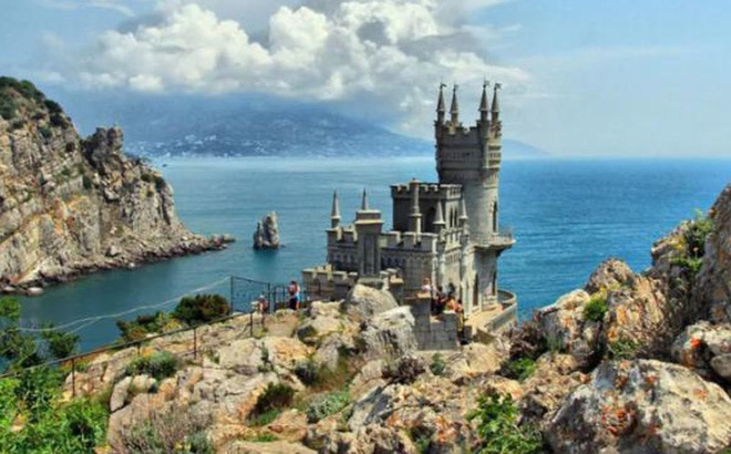 Crimea đã sáp nhập vào Nga năm 2014 sau cuộc trưng cầu dân ý của người dân Crimea.
