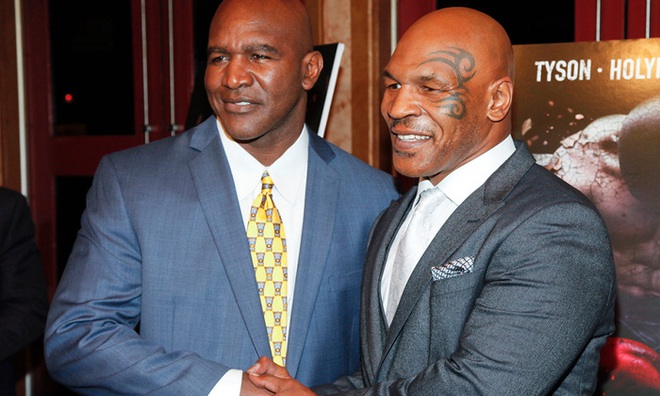 Mike Tyson xác nhận sẽ thượng đài với Evander Holyfield, khẳng định chỉ còn một số vấn đề nhỏ cần giải quyết - Ảnh 3.