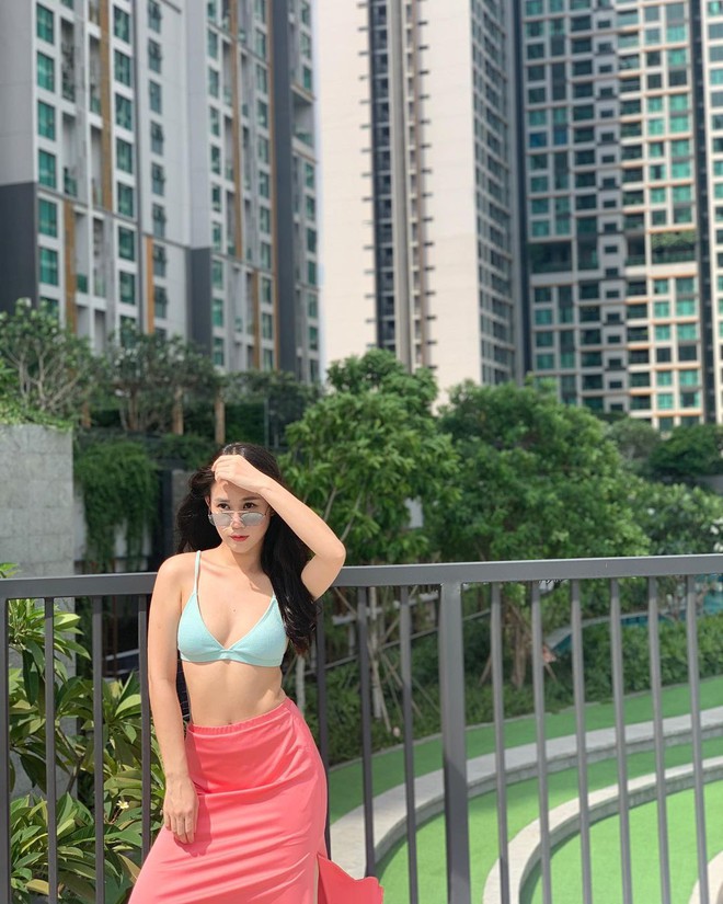 Hot girl số 1 Sài Thành diện bikini khoe thân hình nóng bỏng tuổi 31 - Ảnh 5.