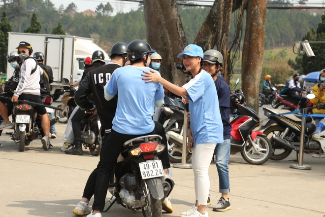 Nam Thư: Tôi không bỏ cha bỏ mẹ suốt mười mấy năm, tôi không làm gì sai, hổ thẹn - Ảnh 3.