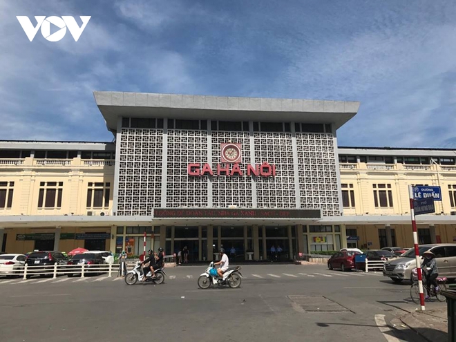 Đường sắt cao tốc Bắc-Nam và giấc mơ ăn sáng ở Hà Nội, ăn trưa tại TP Hồ Chí Minh - Ảnh 1.