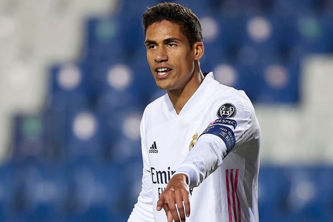 MU rộng cửa chi&ecirc;u mộ Raphael Varane - Ảnh 1.