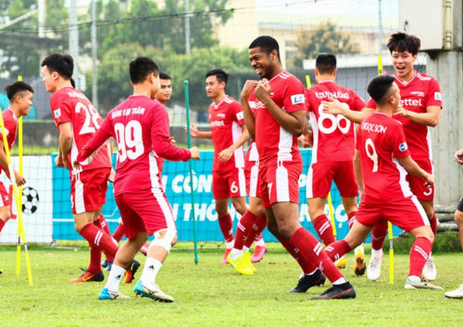 Đội tuyển Việt Nam đau đầu vì giải châu Á - Ảnh 1.