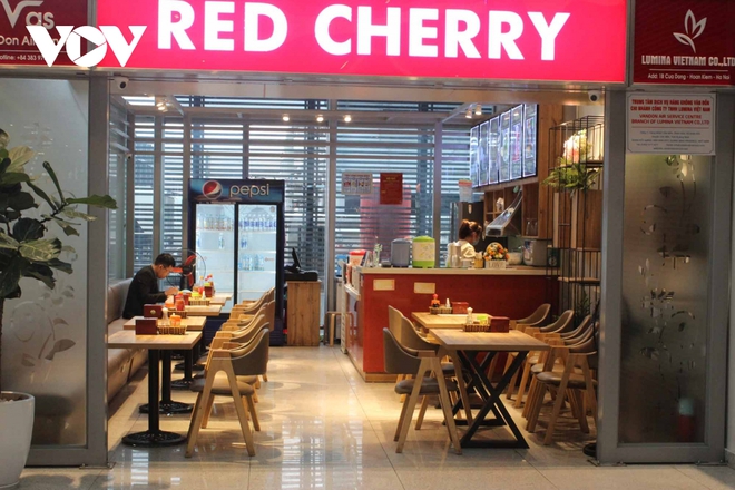 Bên trong nhà ga quốc tế Vân Đồn ngày đầu đón khách sau phong tỏa - Ảnh 9. Bên trong nhà ga quốc tế Vân Đồn ngày đầu đón khách sau phong tỏa - Ảnh 9.