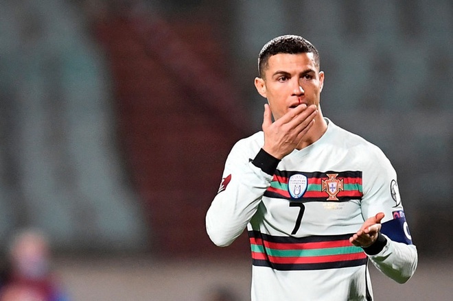 Ronaldo ghi bàn giúp Bồ Đào Nha ngược dòng hạ nhược tiểu Luxembourg - Ảnh 1.