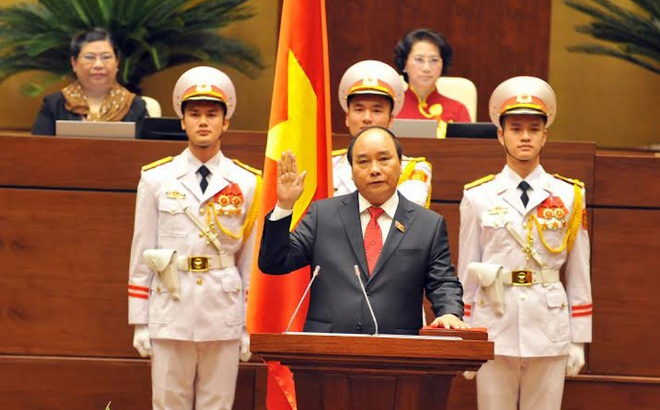 Ngày 7/4/2016, tại kỳ họp thứ 11, Quốc hội khóa XIII, Thủ tướng Nguyễn Xuân Phúc tuyên thệ nhậm chức.