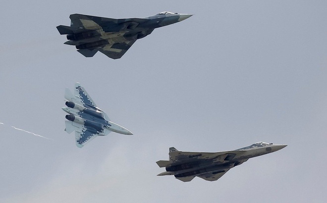 Tiêm kích tàng hình Su-57