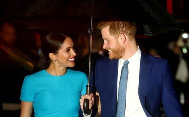 Hoàng tử Harry và vợ Meghan. Ảnh: Reuters