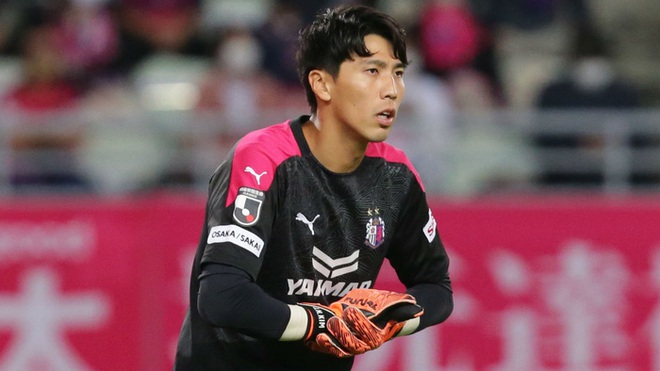 Thủ môn số 1 sai lầm tai hại, đội của Văn Lâm lại thua ngược ở J.League 1 - Ảnh 2.