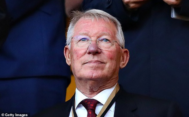 Tiết lộ: Sir Alex Ferguson từng đối diện khả năng tử vong tới 80% vì xuất huyết não