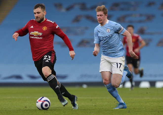 Chấm điểm cầu thủ MU vs Man City: Màn trình diễn để đời của Luke Shaw - Ảnh 10.