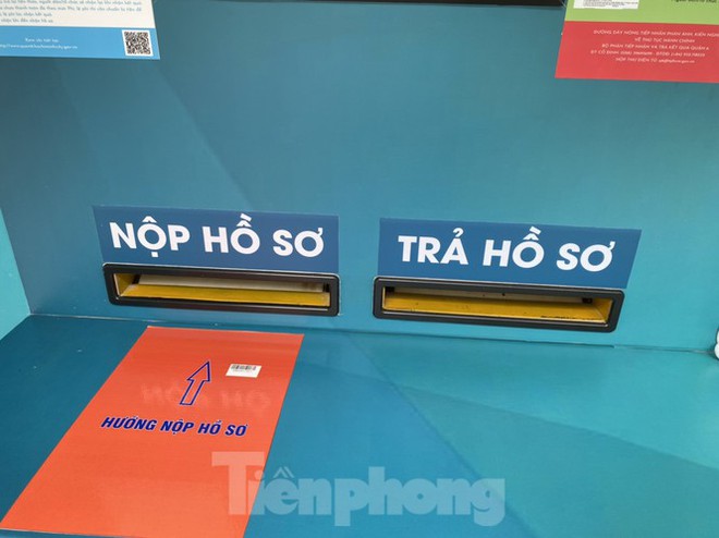 Cận cảnh ATM tiếp nhận trả hồ sơ hành chính tự động đầu tiên ở Việt Nam - Ảnh 3.