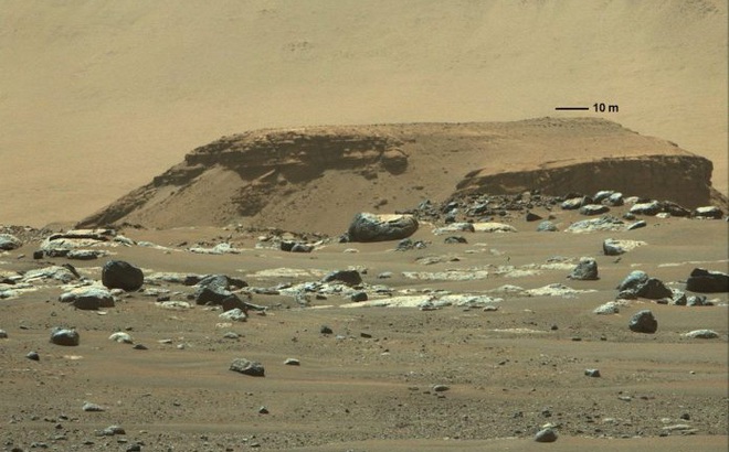 Bức ảnh được tàu thám hiểm Perseverance ngày 22/2 cho thấy những vết tích có thể là của một vùng châu thổ trên sao Hỏa. Ảnh: NASA
