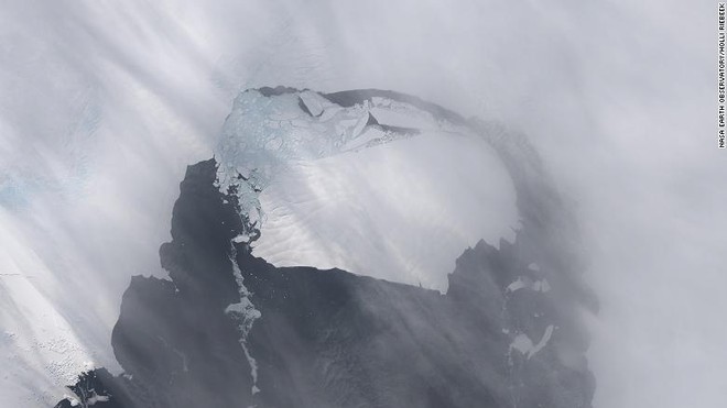 1/3 thềm băng ở Nam Cực có nguy cơ tan chảy nếu Trái Đất nóng lên - Ảnh 2.