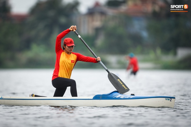 Dự án trăm tỷ khu đua thuyền SEA Games 31 chờ sửa chữa, khán đài nứt toác - Ảnh 13.