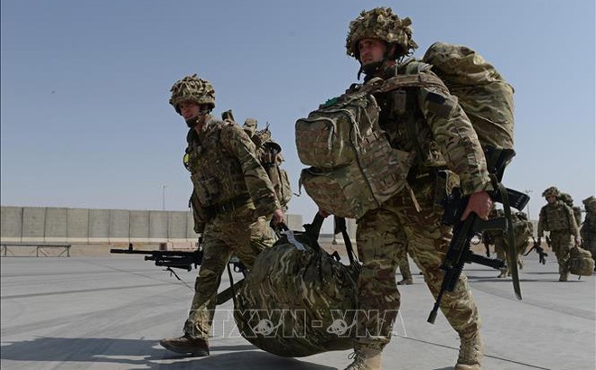 Binh sĩ Anh làm nhiệm vụ tại Kandahar, Afghanistan, ngày 27/10/2014. Ảnh: AFP/ TTXVN