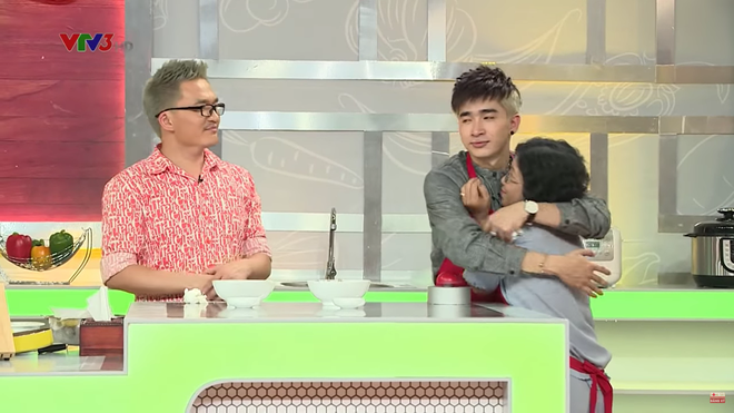 Mẹ Chi Dân vừa qua đời: Từng lên gameshow vì con, liên tục gọi bé Hiếu của mẹ - Ảnh 5. Mẹ Chi Dân vừa qua đời: Từng lên gameshow vì con, liên tục gọi bé Hiếu của mẹ - Ảnh 5.