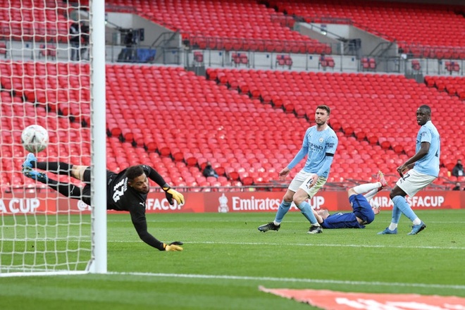 Dập tắt mộng ăn 4 của Man City, Chelsea vào chung kết FA Cup - Ảnh 9.