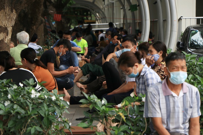 9 thay đổi biến Bệnh viện Bạch Mai từ chỗ ban phát, làm ơn chuyển sang cung cấp dịch vụ đặc biệt - Ảnh 1. 9 thay đổi biến Bệnh viện Bạch Mai từ chỗ ban phát, làm ơn chuyển sang cung cấp dịch vụ đặc biệt - Ảnh 1.