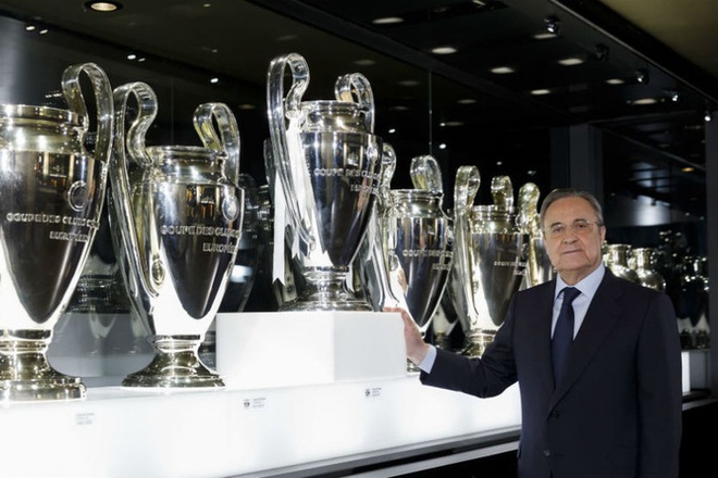 Florentino Perez khẳng định Super League chưa sụp đổ, ám chỉ chủ tịch La Liga giật dây từ xa biểu tình - Ảnh 1.