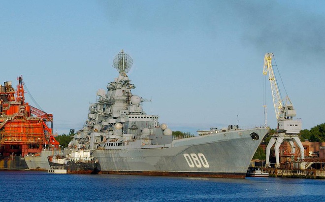 Tàu tuần dương tên lửa hạt nhân hạng nặng Đô đốc Nakhimov.