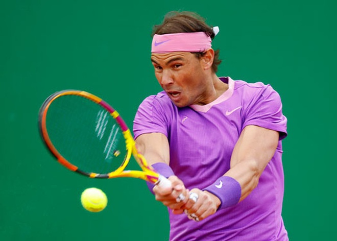 Rafael Nadal vất vả ở sân đấu sở trường - Ảnh 1.