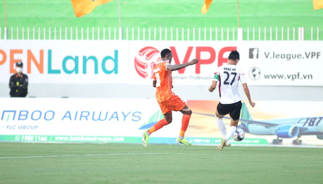 Ngựa ô V.League có sự bổ sung chất lượng để đấu Hà Nội - Ảnh 2.