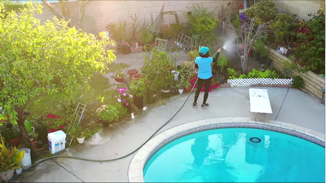 Hé lộ biệt thự hàng trăm mét vuông của Hồng Đào bên Mỹ - Ảnh 6.